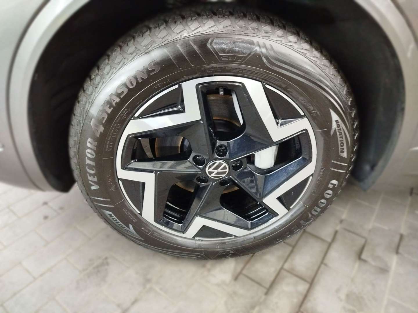 Volkswagen Touareg TDI 4Motion R-Line -  - Joinsteer - #2