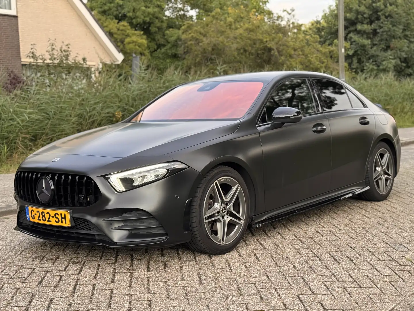 Mercedes-Benz A 200 Bns Sol. AMG Zwart - 1