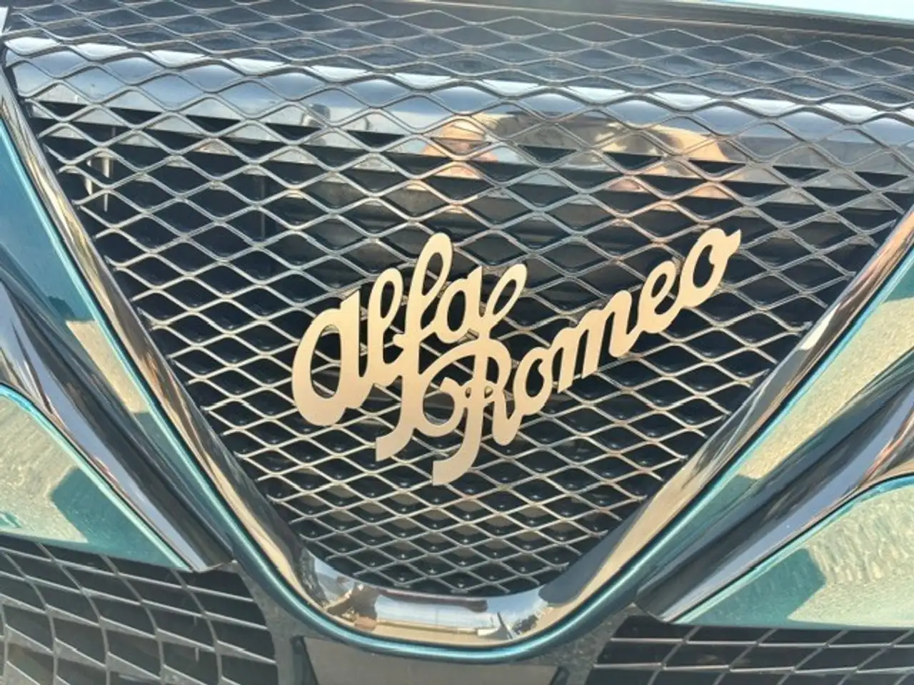 Alfa Romeo Junior 2026 — фото 14