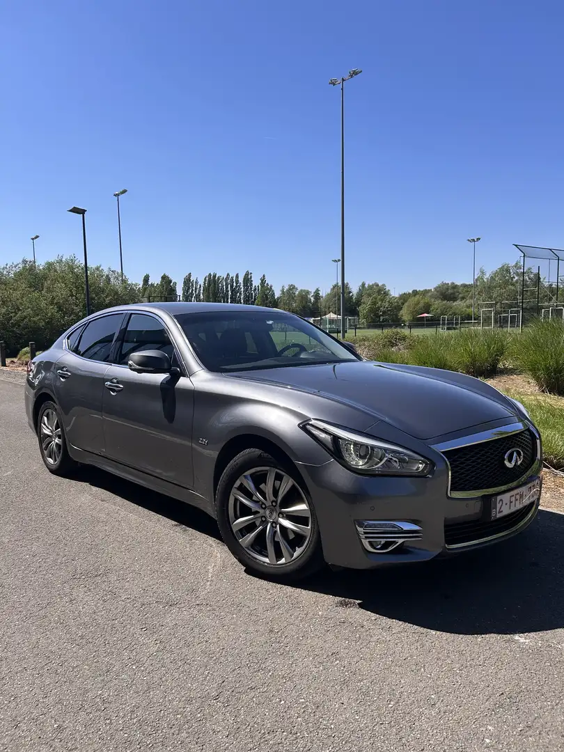 Infiniti Q70 2.2d Premium - 2