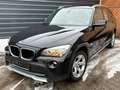 BMW X1 20 i xDrive Schwarz - thumbnail 1