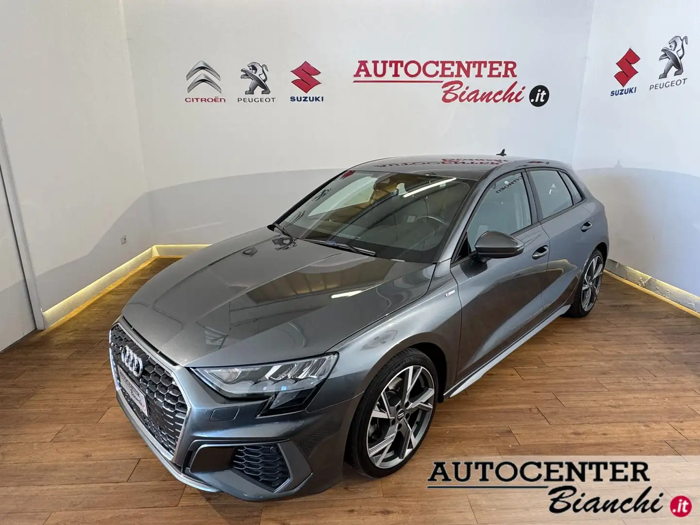 Audi A3 A3 30 TDI S-LINE Gris - 1