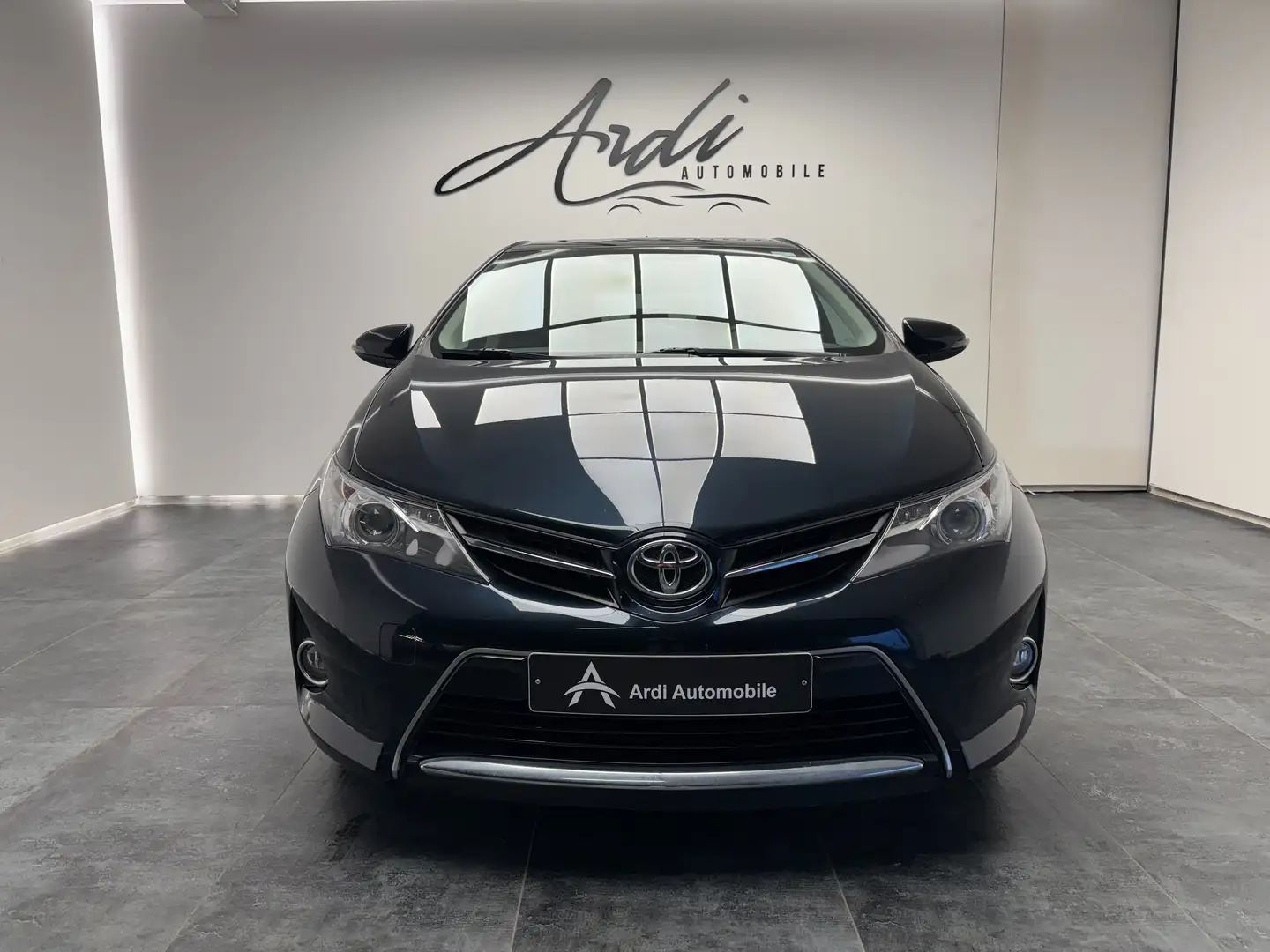 Toyota Auris 1.6i *CAMERA*CRUISE CONTROL*1ER PROPRIO*GARANTIE* Bleu - 2