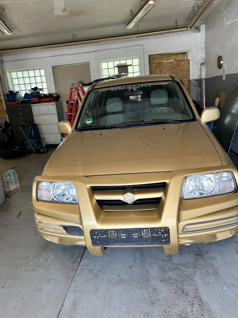 Suzuki Grand Vitara 2.0 Gold - 2