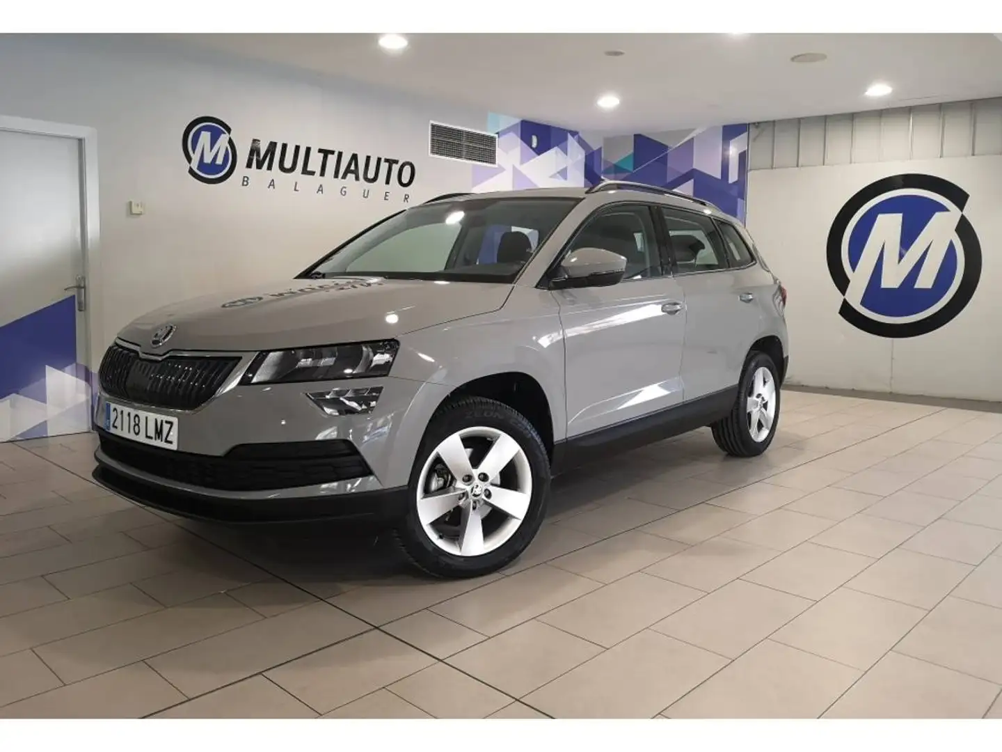 Skoda Karoq 1.5 TSI Ambition ACT DSG Gris - 1
