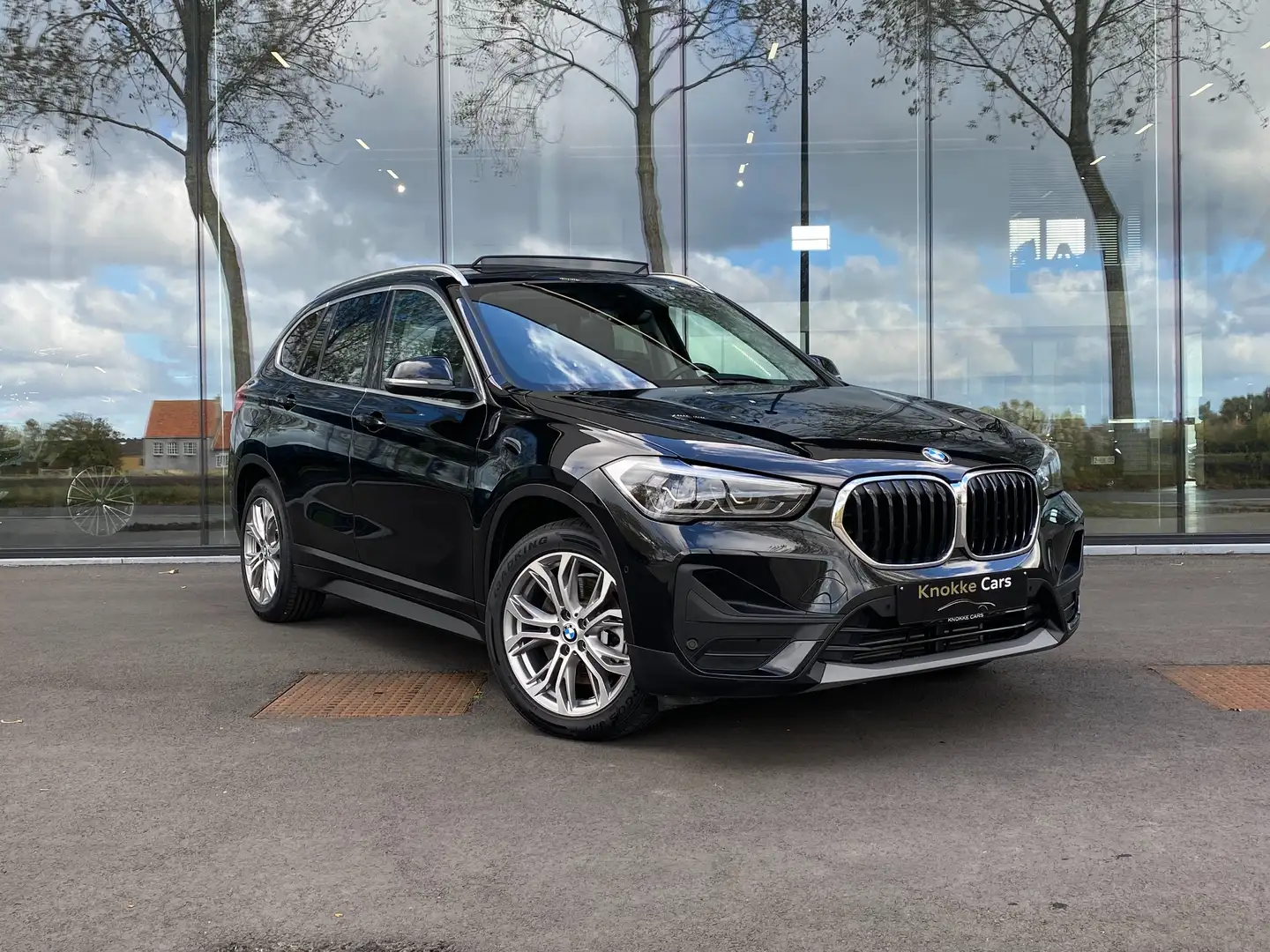 BMW X1 Hybride,Pano open dak,Navigatie,Parkeerhulp camera Noir - 1