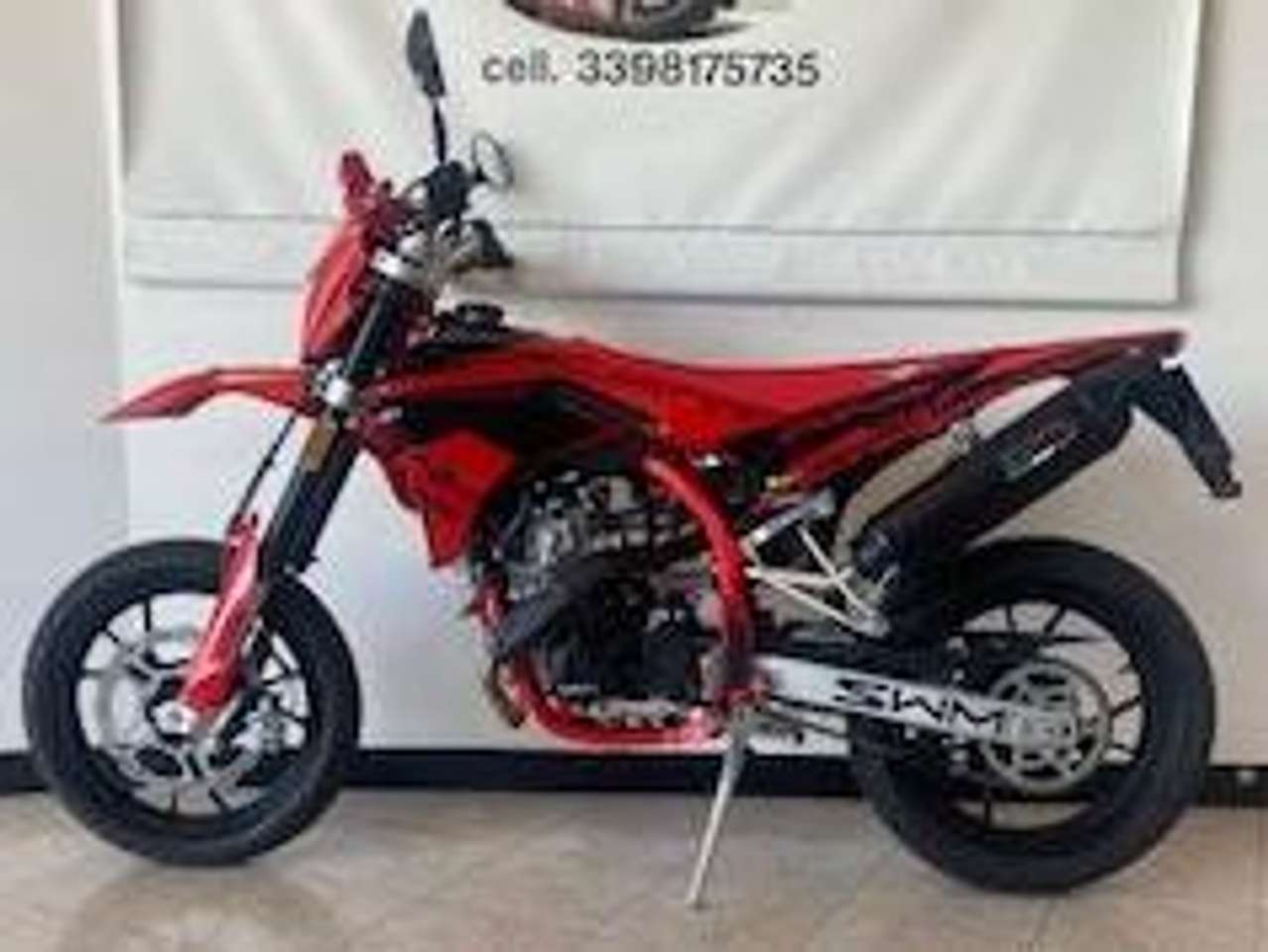 SWM SM 125 R CON SCARICO GPR - MY 25 - FINANZIABILE