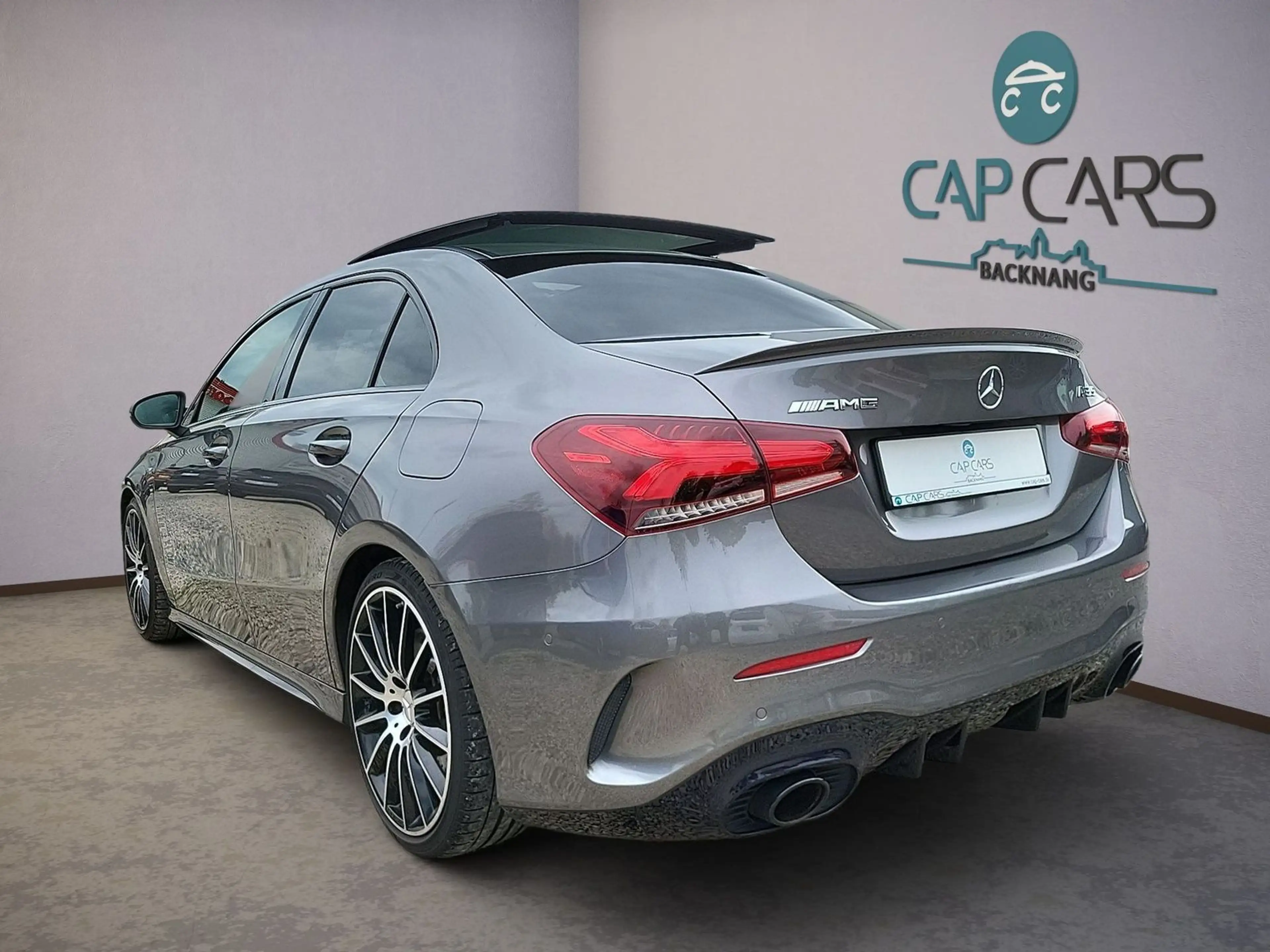 Mercedes-Benz A 35 AMG Limousine*MULTIBEAM LED*1 Hand*Pano*360 — photo 10