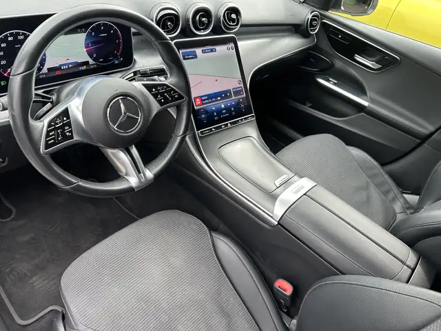 Mercedes-Benz C view 10