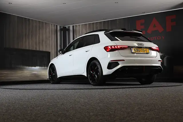 Audi A3 view 3