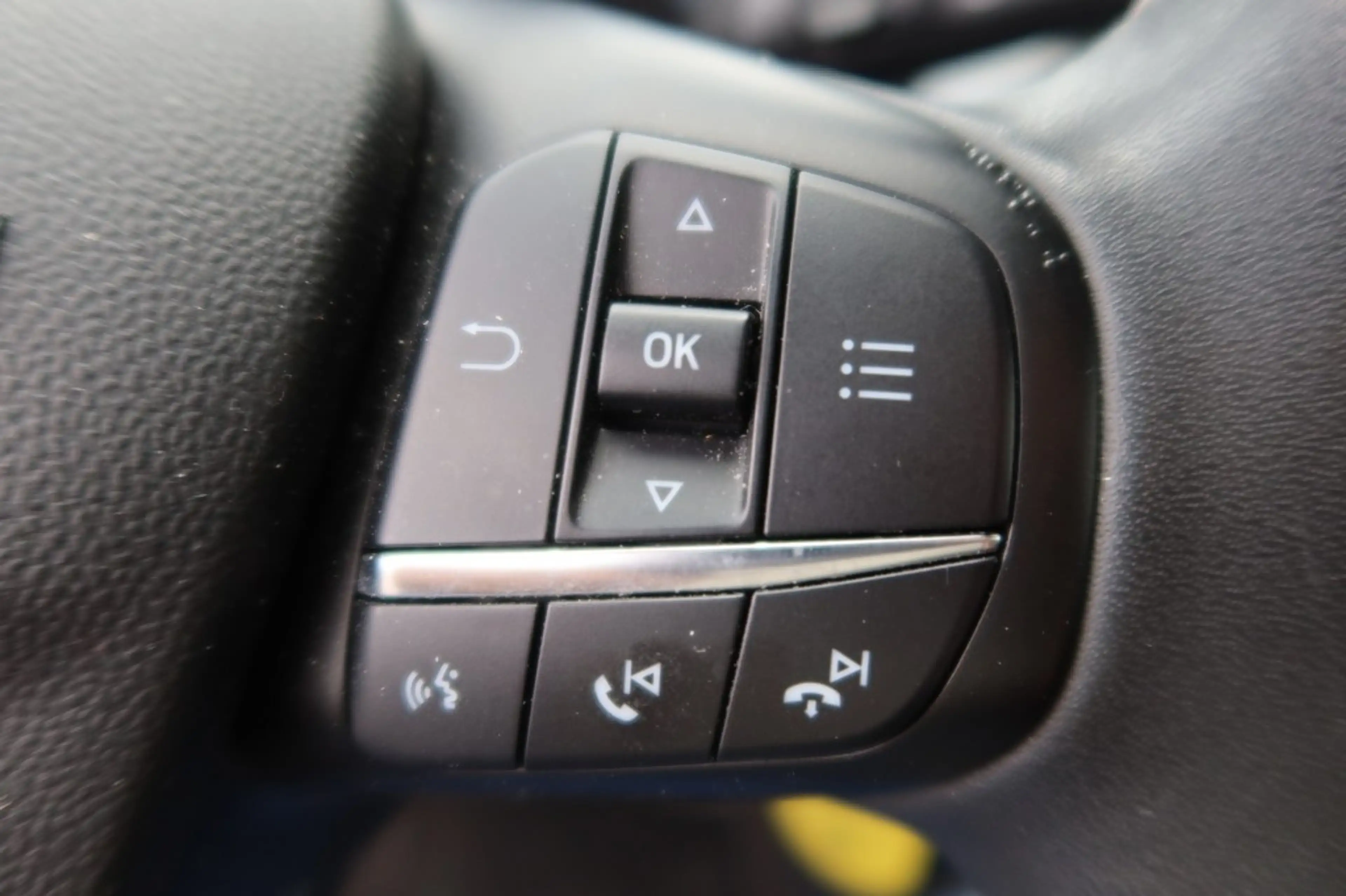 Ford Fiesta 1.0 EcoBoost Active X NAVI, Cima, PDC — photo 12