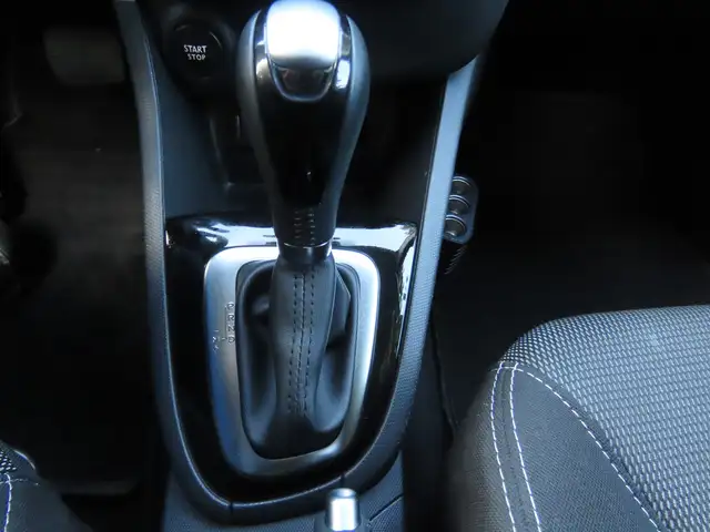 Renault Clio view 15