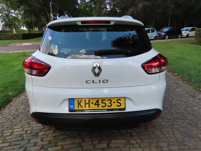 Renault Clio view 5