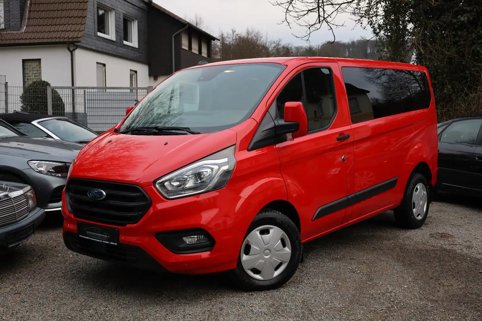Ford Transit /Tourneo Custom Kombi Trend/9-SITZ/AHK/ Rot - 1