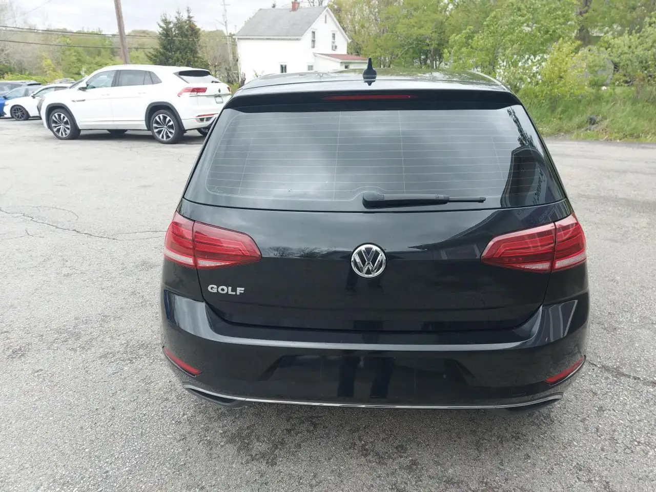 Volkswagen Golf photo Volkswagen Golf