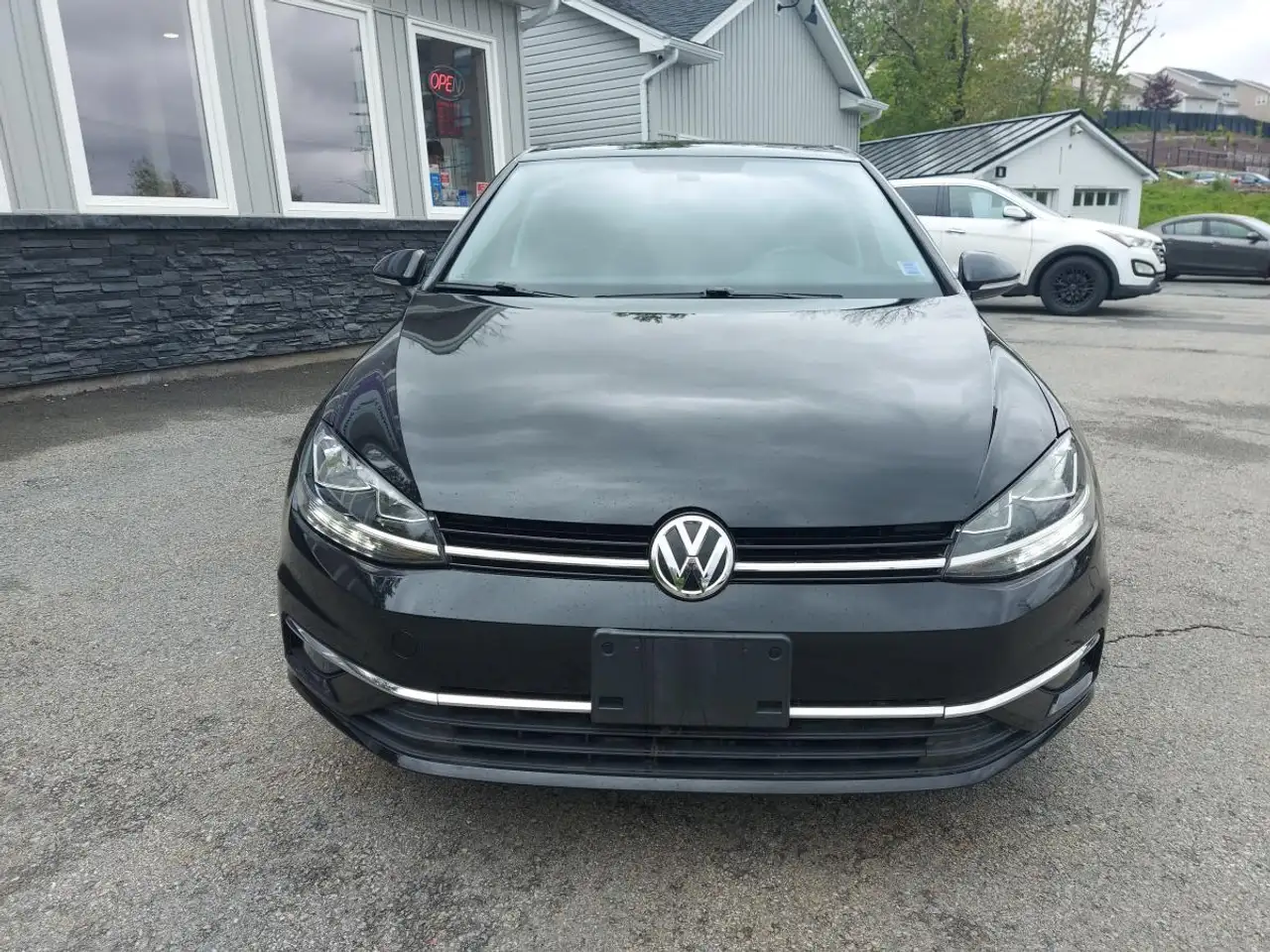 Volkswagen Golf photo Volkswagen Golf