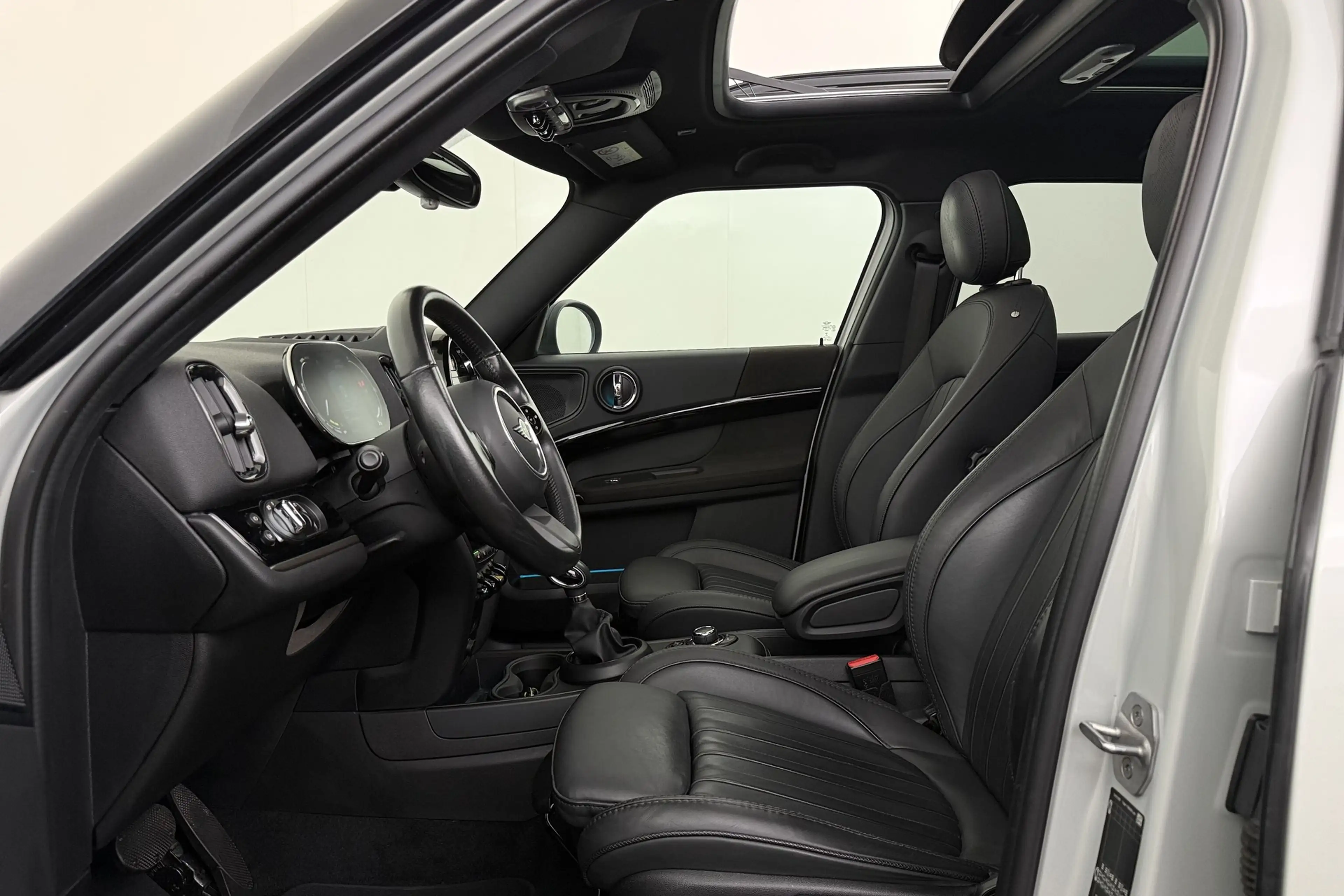 MINI Cooper SE Countryman ALL4 1.6iA PHEV + GPS + LEDER + CARPLAY + CAMERA + — photo 10