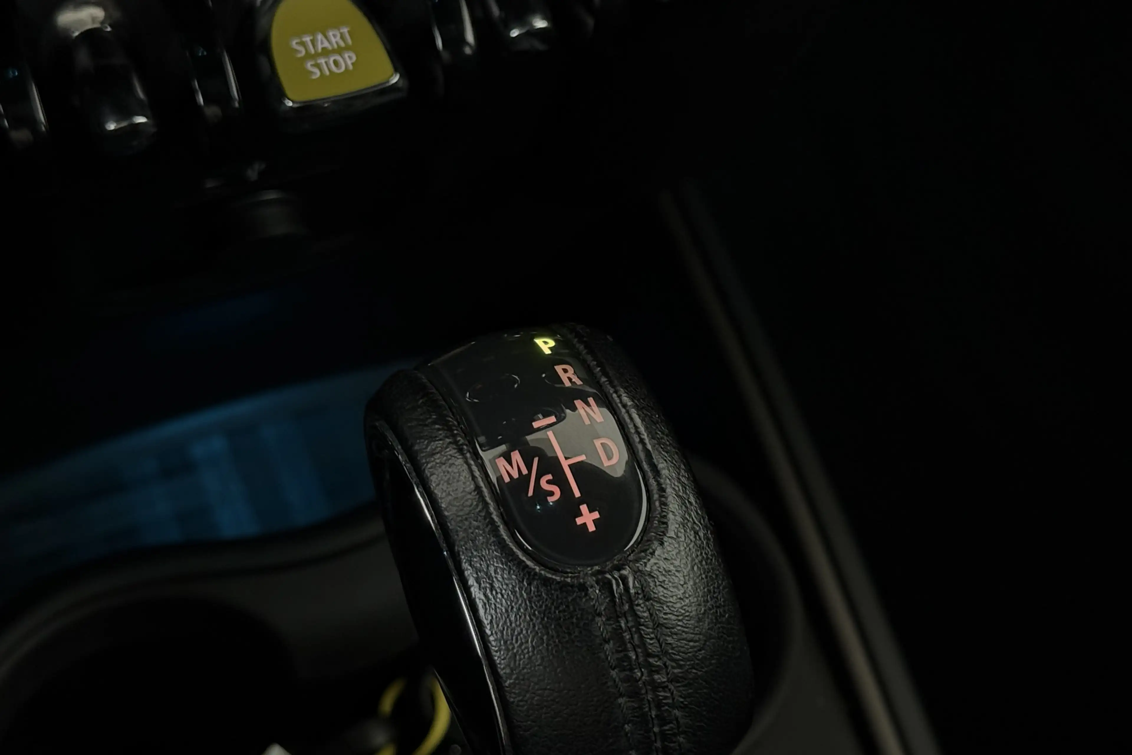 MINI Cooper SE Countryman ALL4 1.6iA PHEV + GPS + LEDER + CARPLAY + CAMERA + — photo 12