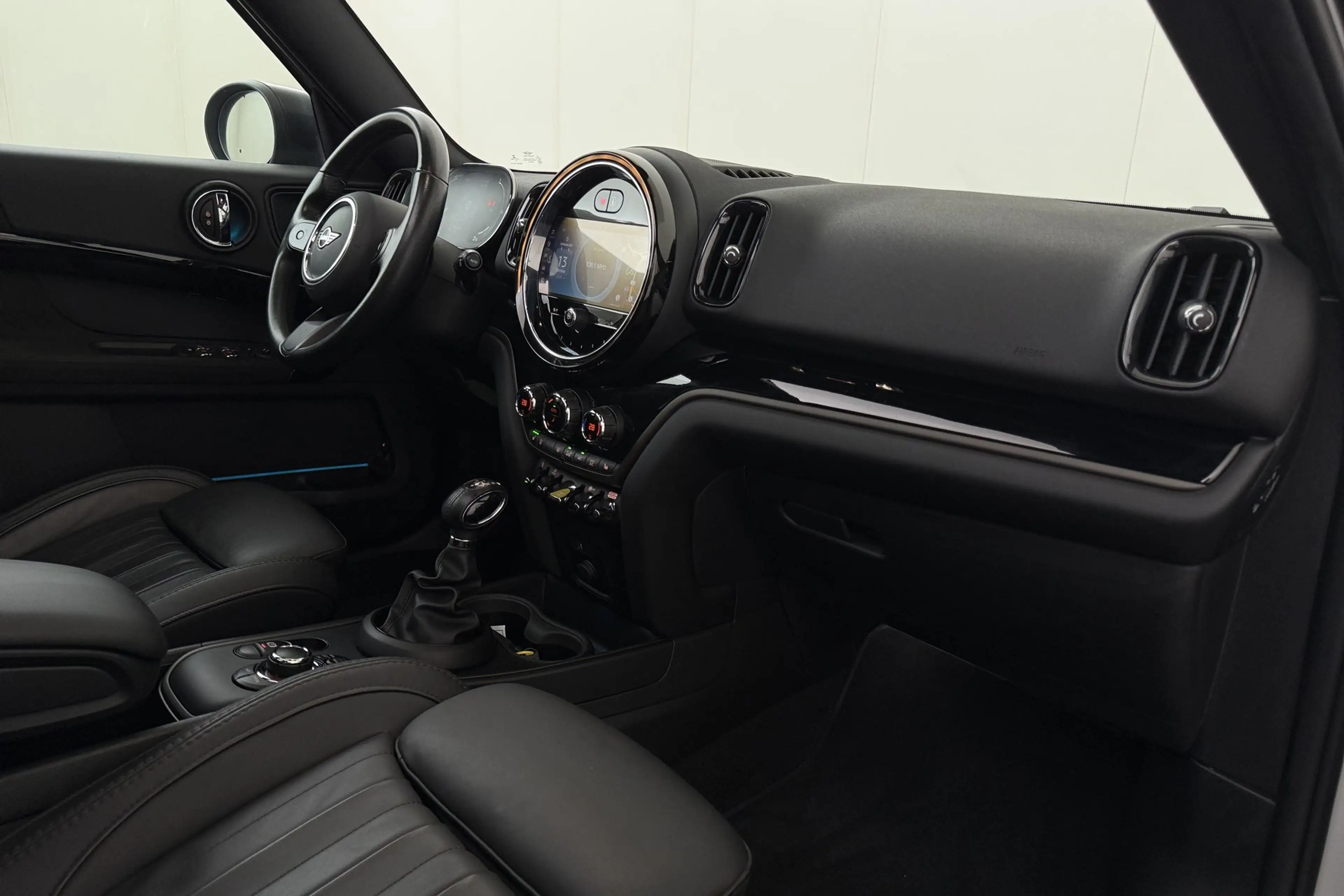 MINI Cooper SE Countryman ALL4 1.6iA PHEV + GPS + LEDER + CARPLAY + CAMERA + — photo 11