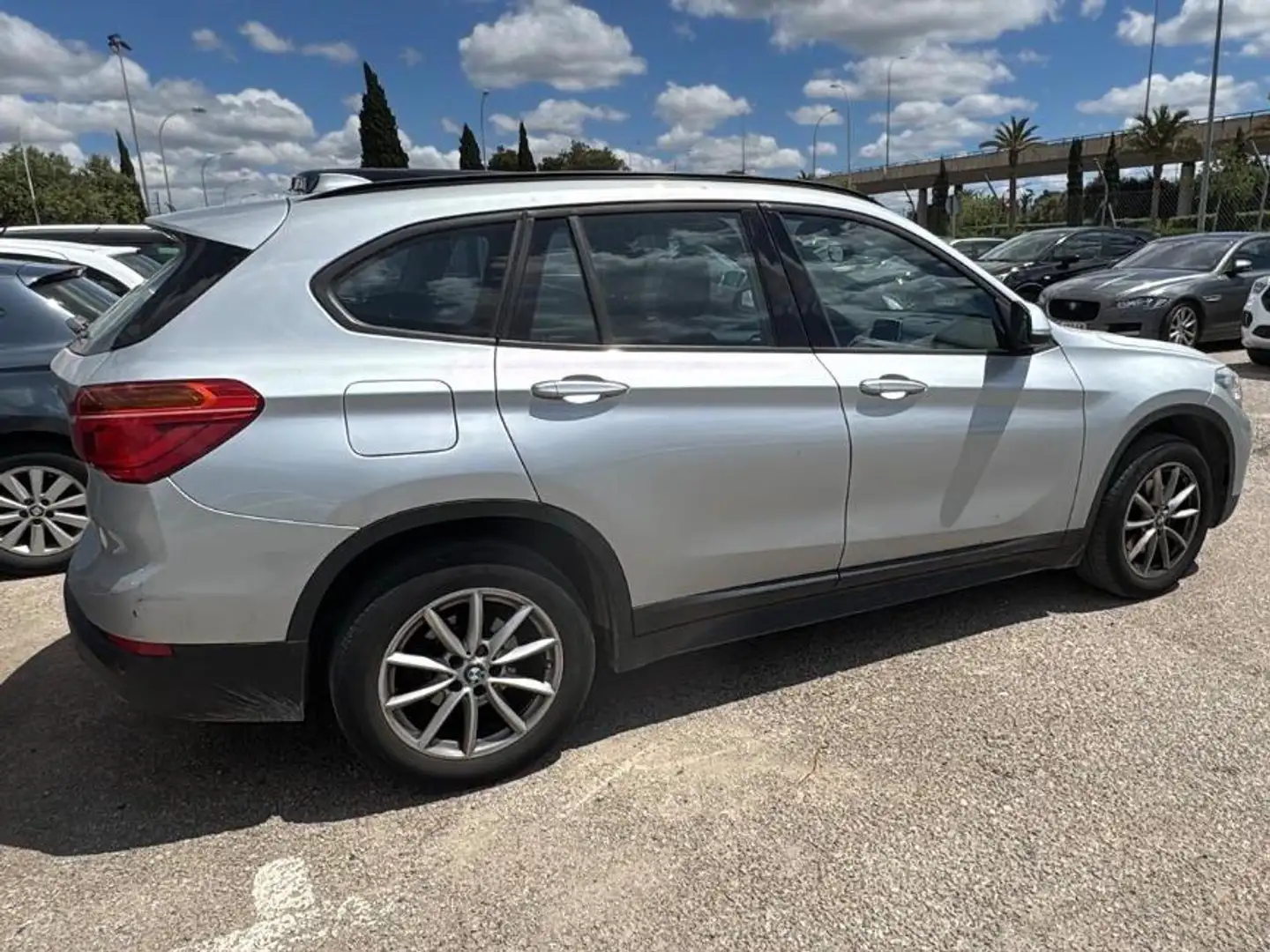 BMW X1 X1 xDrive 23dA Plateado - 2