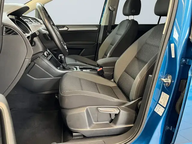 Volkswagen Touran view 7