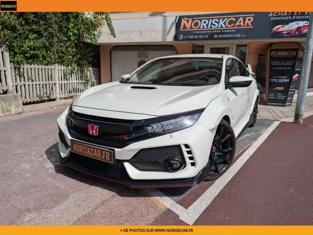 2018 Honda Civic in White for sale
