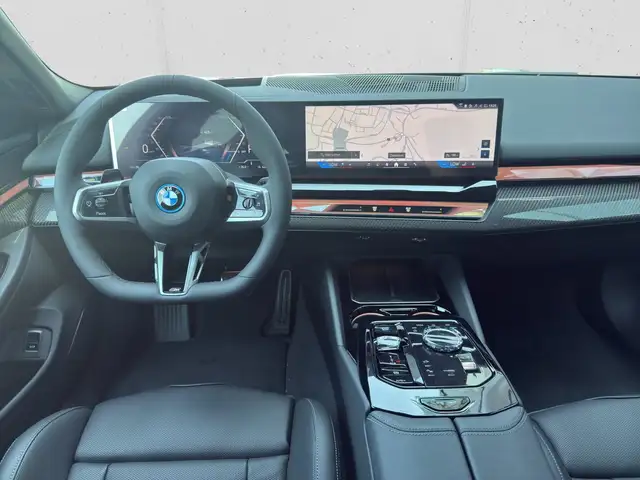 BMW I5 view 12