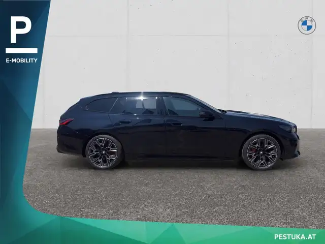 BMW I5 view 3