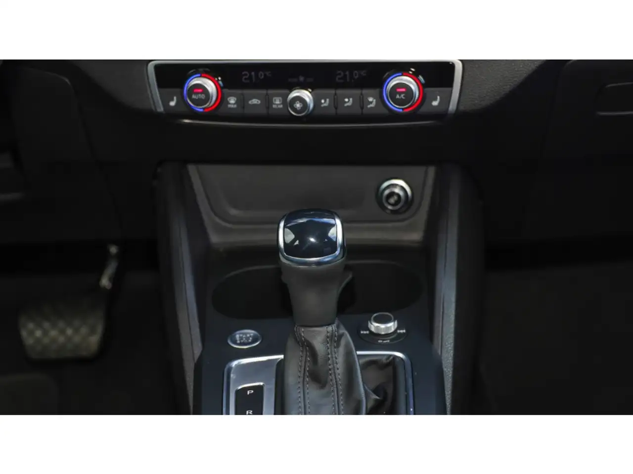 Audi Q2 S-line 35 TFSI S-Tronic Matrix-LED Kamera, миниатюра 18