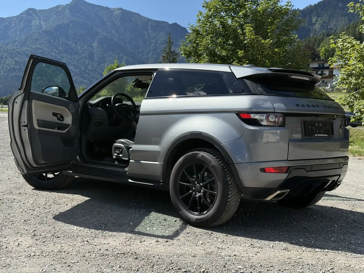 Land Rover Range Rover Evoque Dynamic Grau - 2