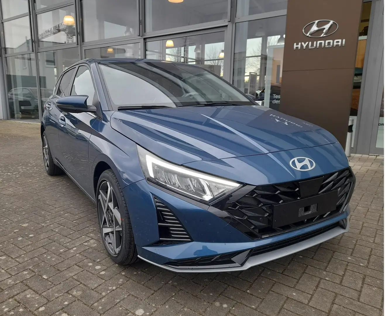Hyundai i20 FL 1.0 T-GDI Prime.LED.Navi.Bose.17"LM Blau - 2