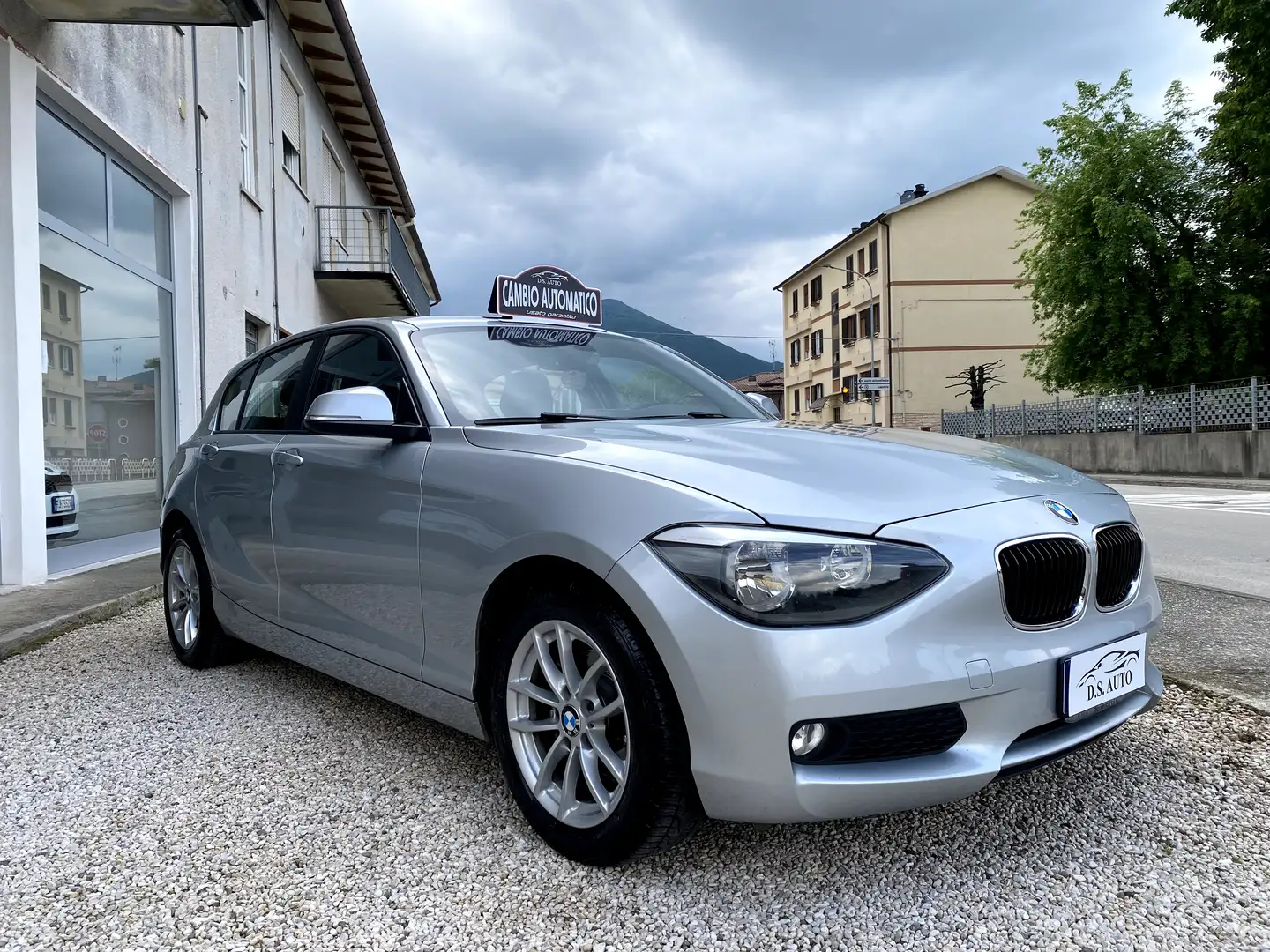 BMW 116 Cambio Automatico Ok Neopatentati Argento - 2