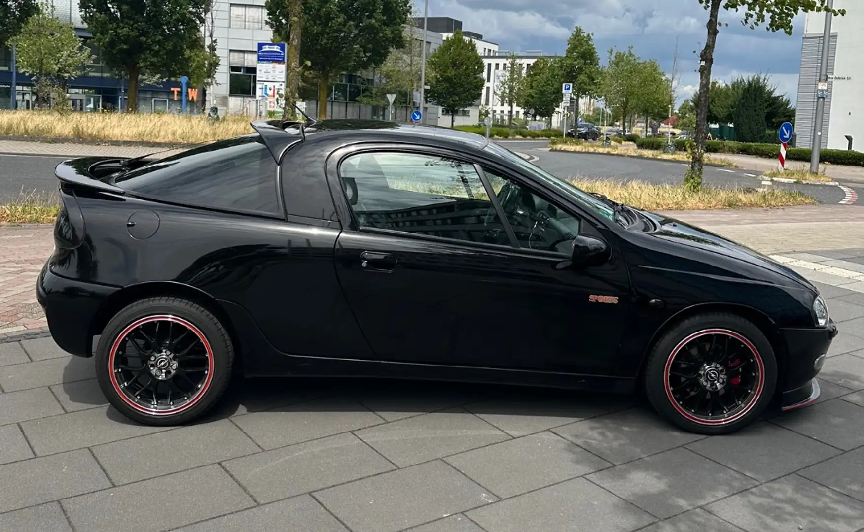Opel Tigra 1.4i 16V Sports Schwarz - 2