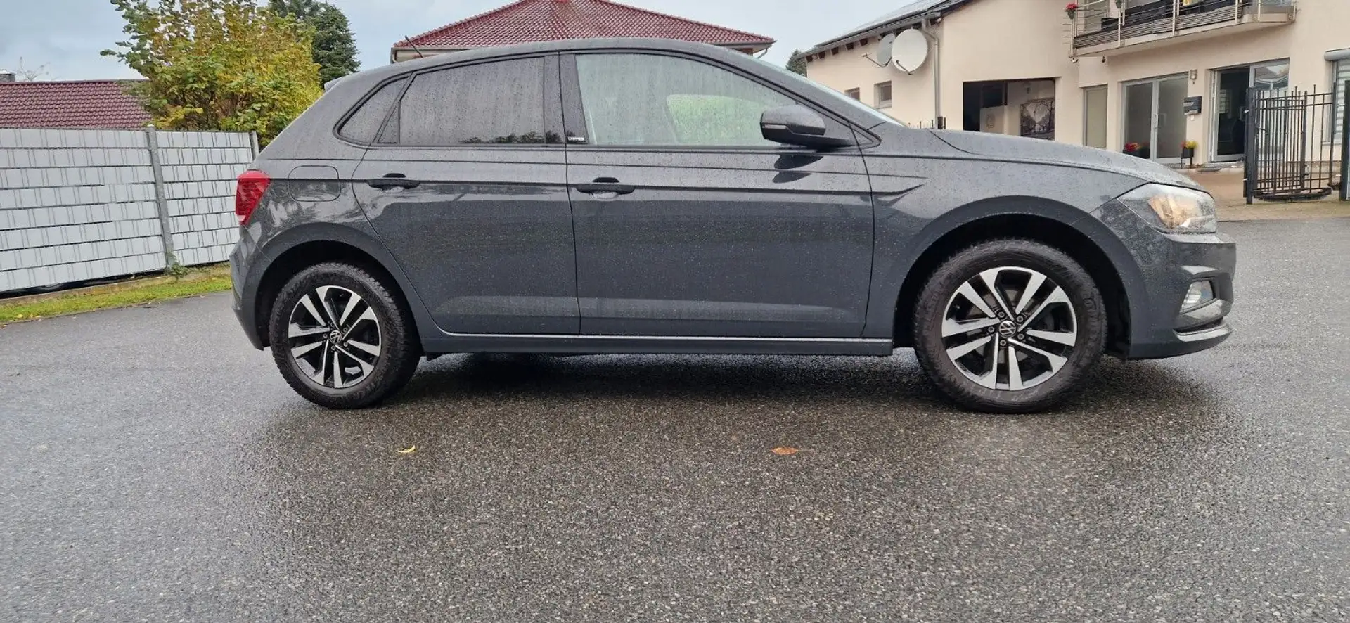 Volkswagen Polo VI United 1 Hand Kamera DSG 1,0TSI Gris - 1