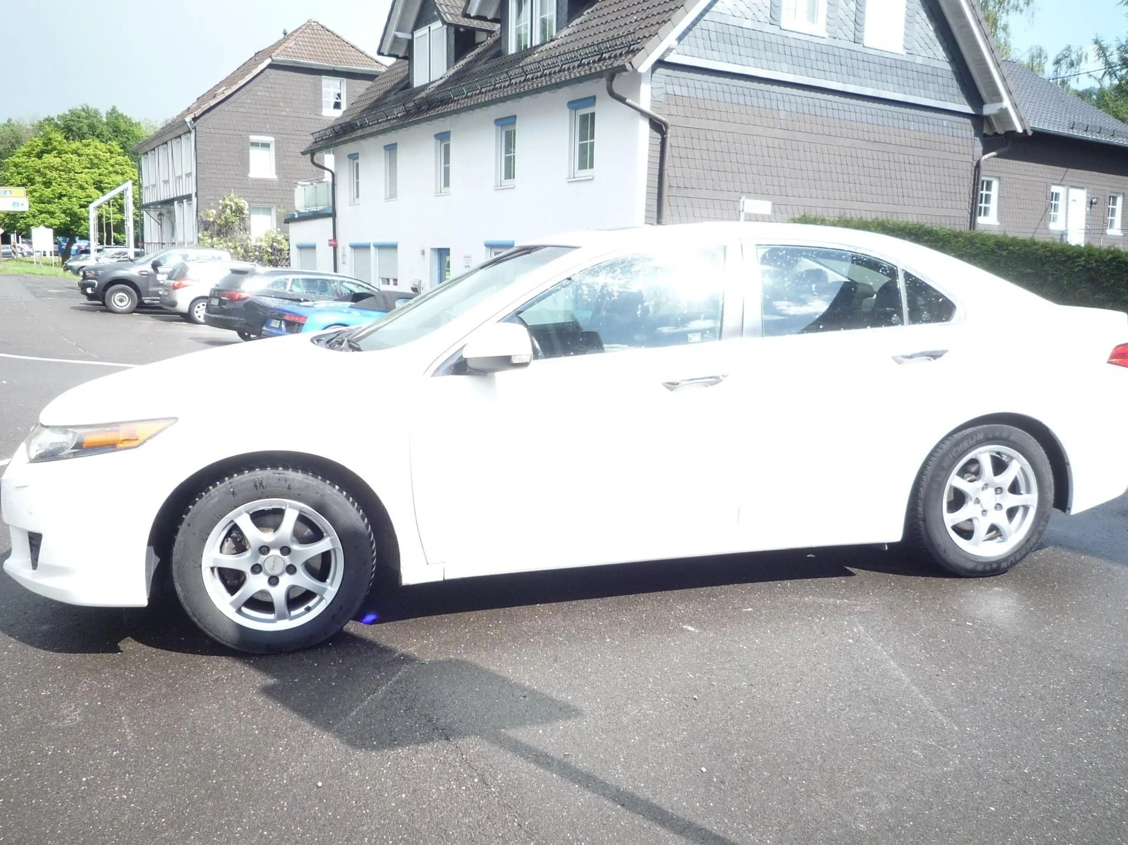 Honda Accord Executive — photo 9
