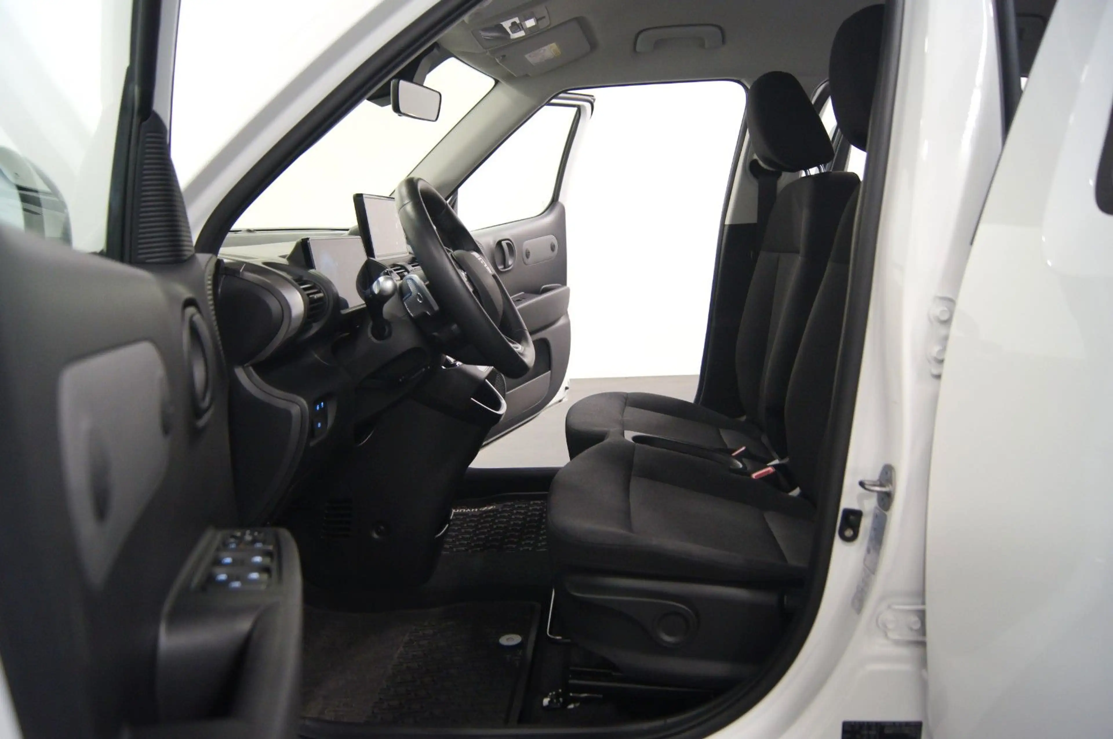 Hyundai Inster Inster 42 Kw Select|ACC|CARPLAY|KAMERA — photo 2