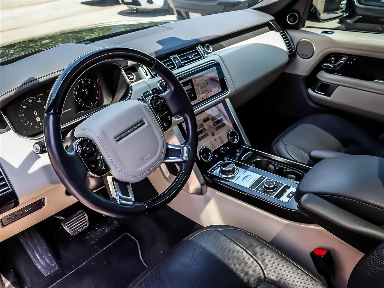 Land Rover Range Rover снимка Land Rover Range Rover