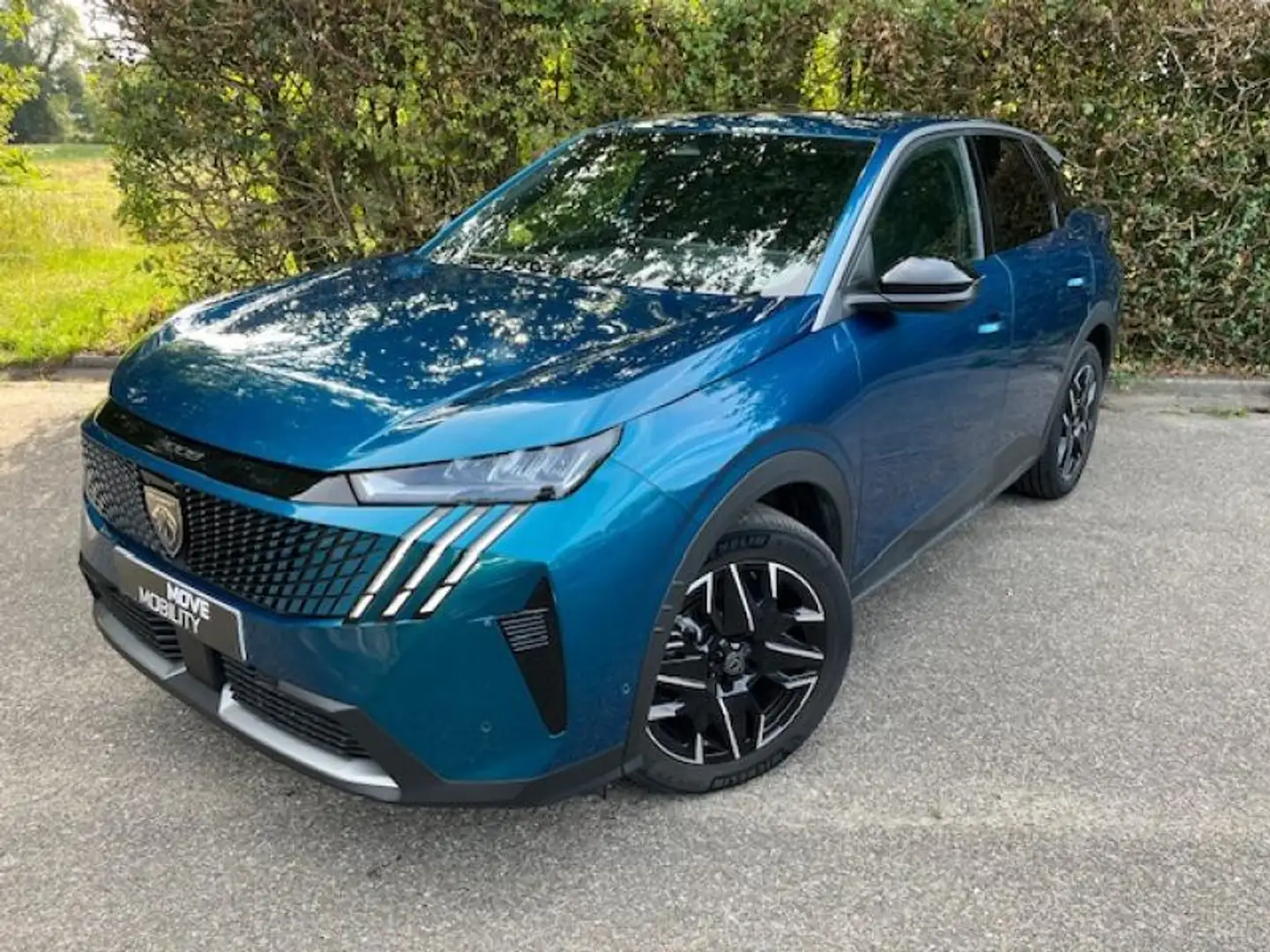 Peugeot 3008 III & e- Allure Bleu - 1