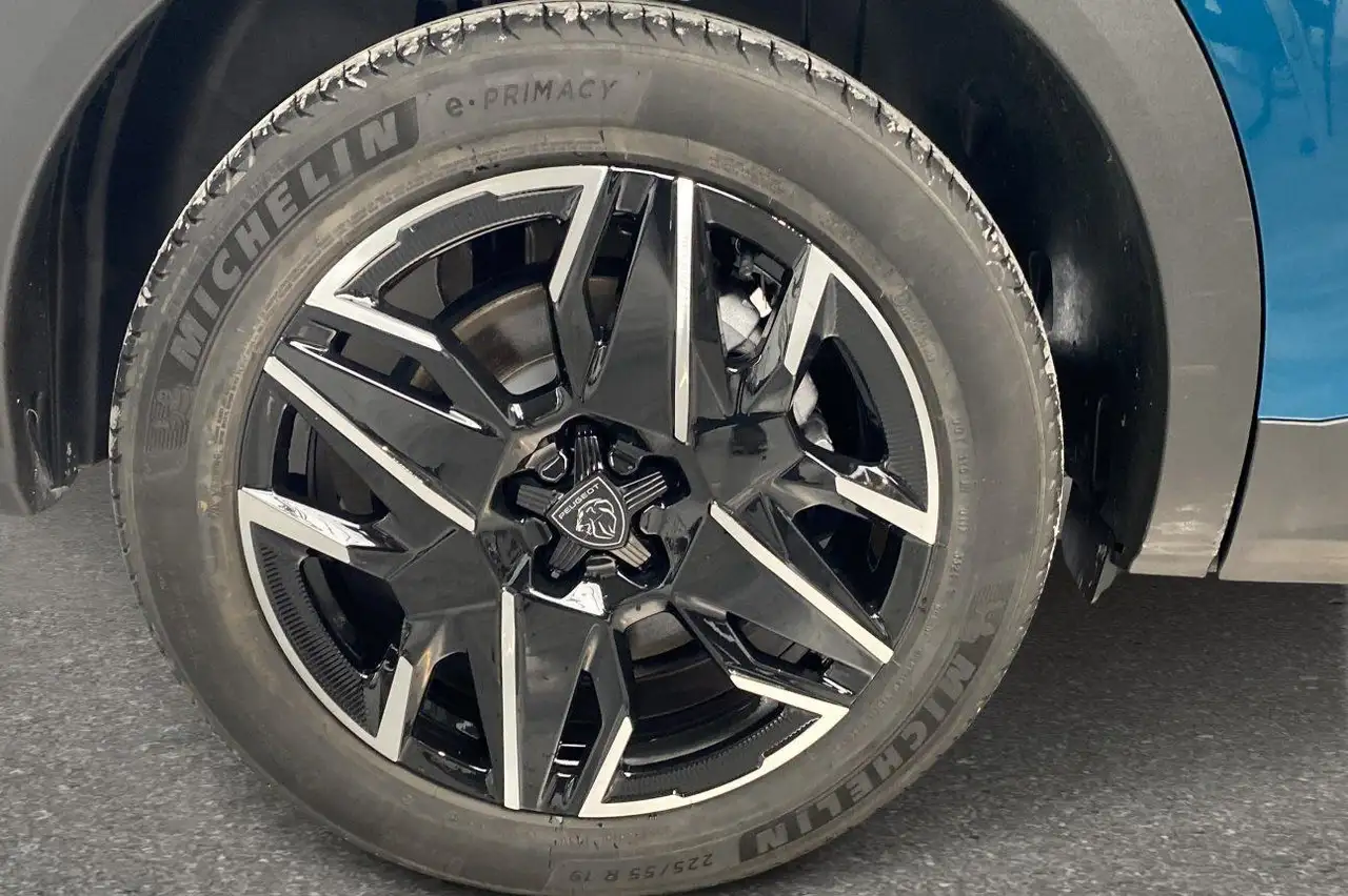 Peugeot 5008 ALLURE*Caméra de recul et GPS, миниатюра 23