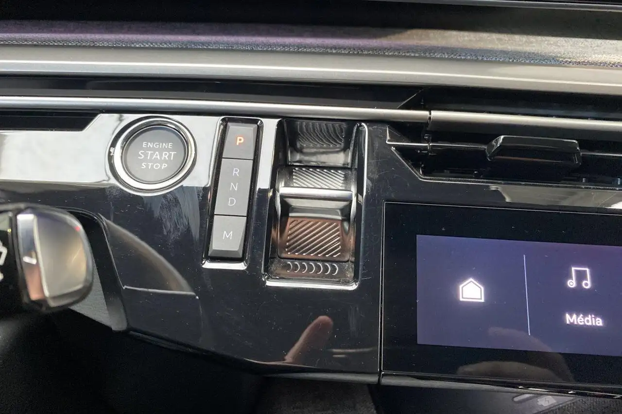 Peugeot 5008 ALLURE*Caméra de recul et GPS, миниатюра 16