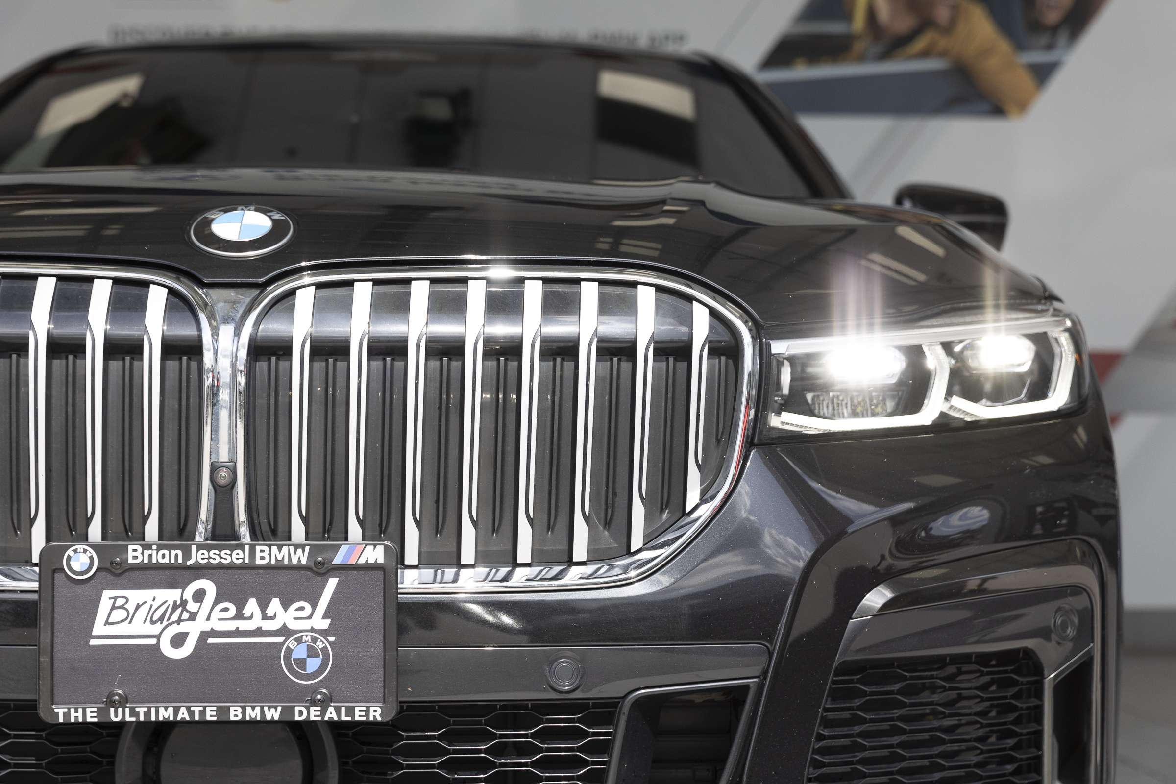 2022 BMW 7 Series 745Le Premium Package alt 4