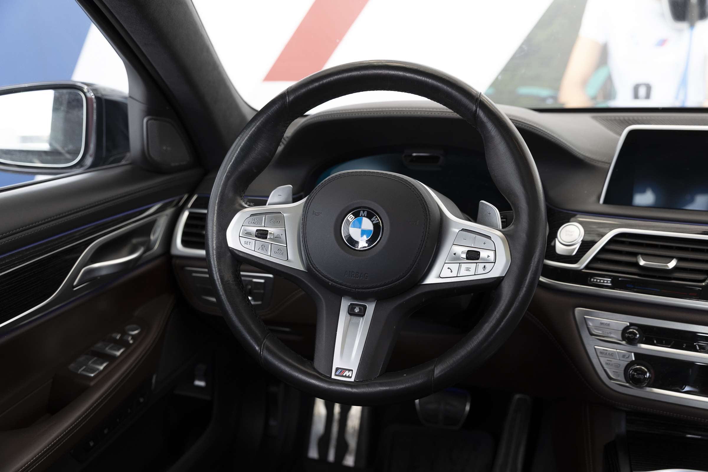 2022 BMW 7 Series 745Le Premium Package thumb 21