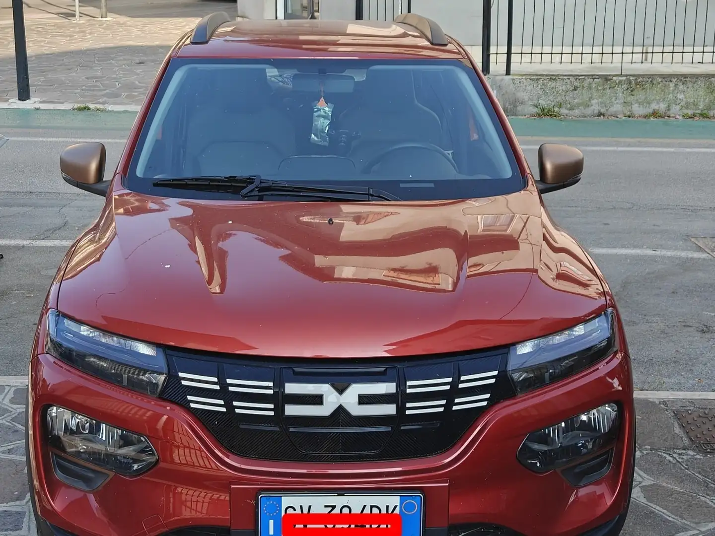 Dacia Spring Extreme Electric 65 Czerwony - 1