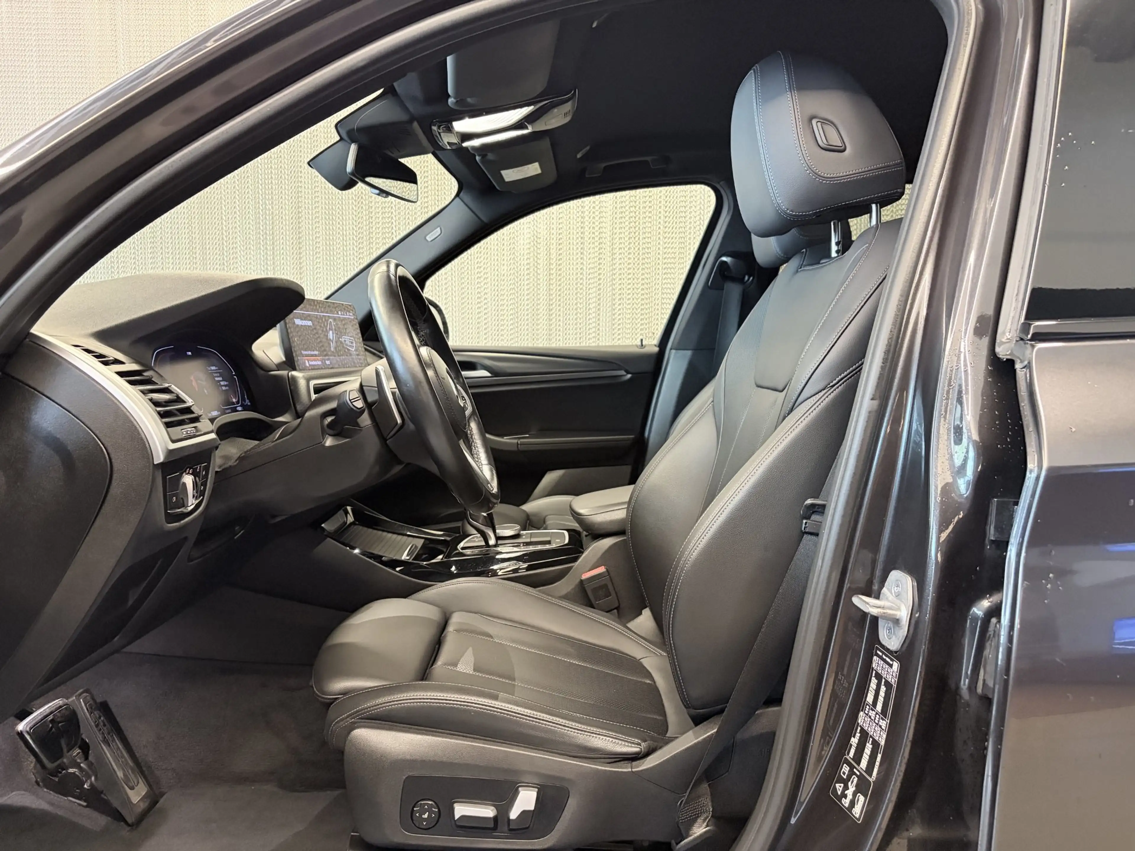 BMW X3 xDrive 20d — photo 8