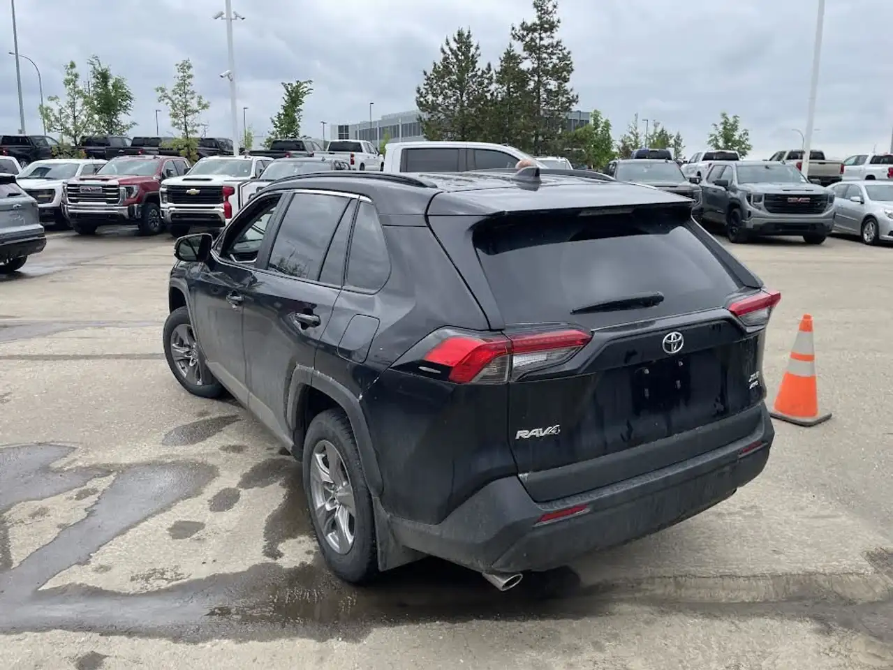 Toyota RAV 4 снимка Toyota RAV 4