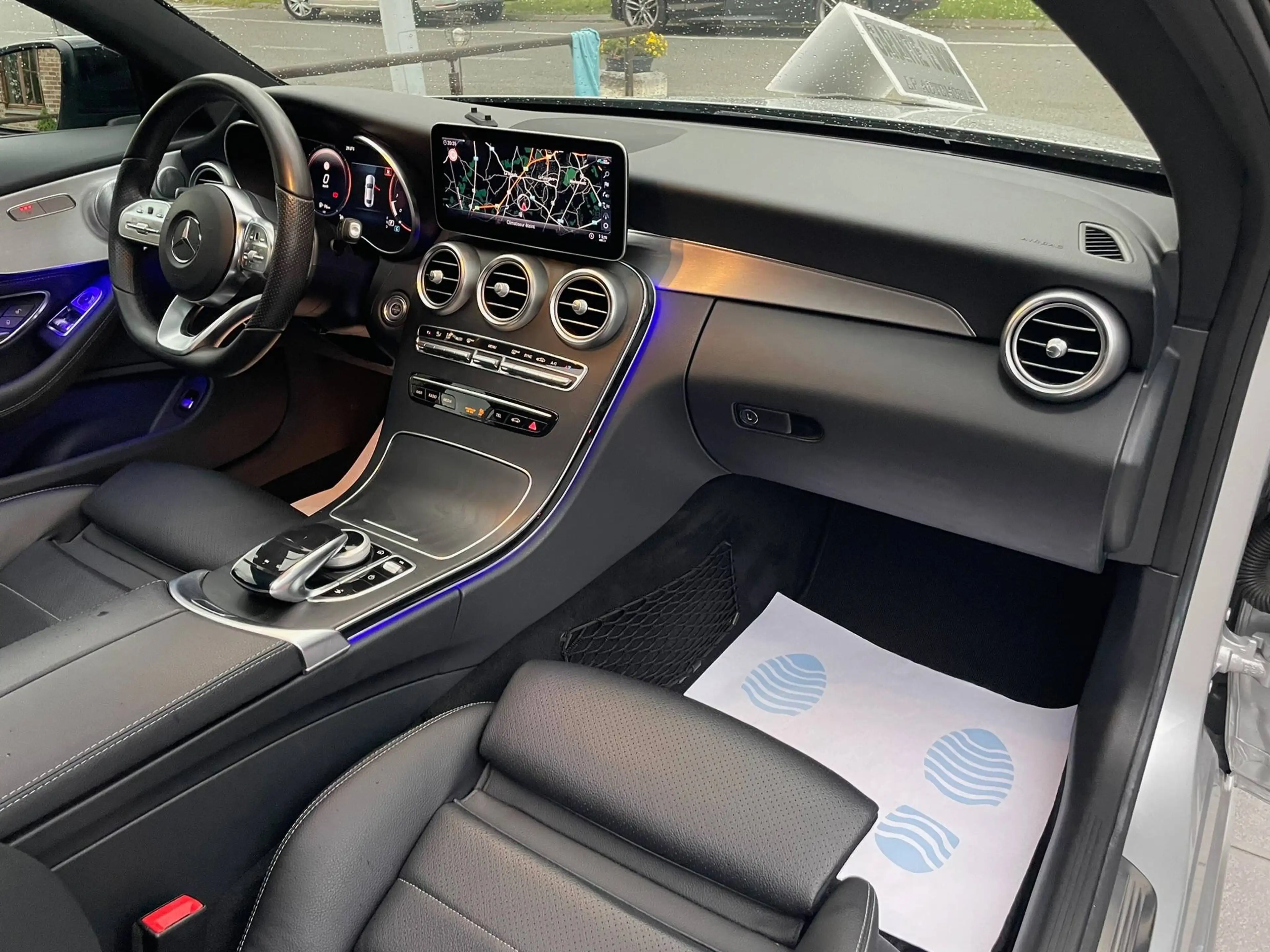 Mercedes-Benz C 180 🏴Coupe-PACK AMG LINE⚠️TOIT PANO 360 BURGMESTER⚠️ — photo 8
