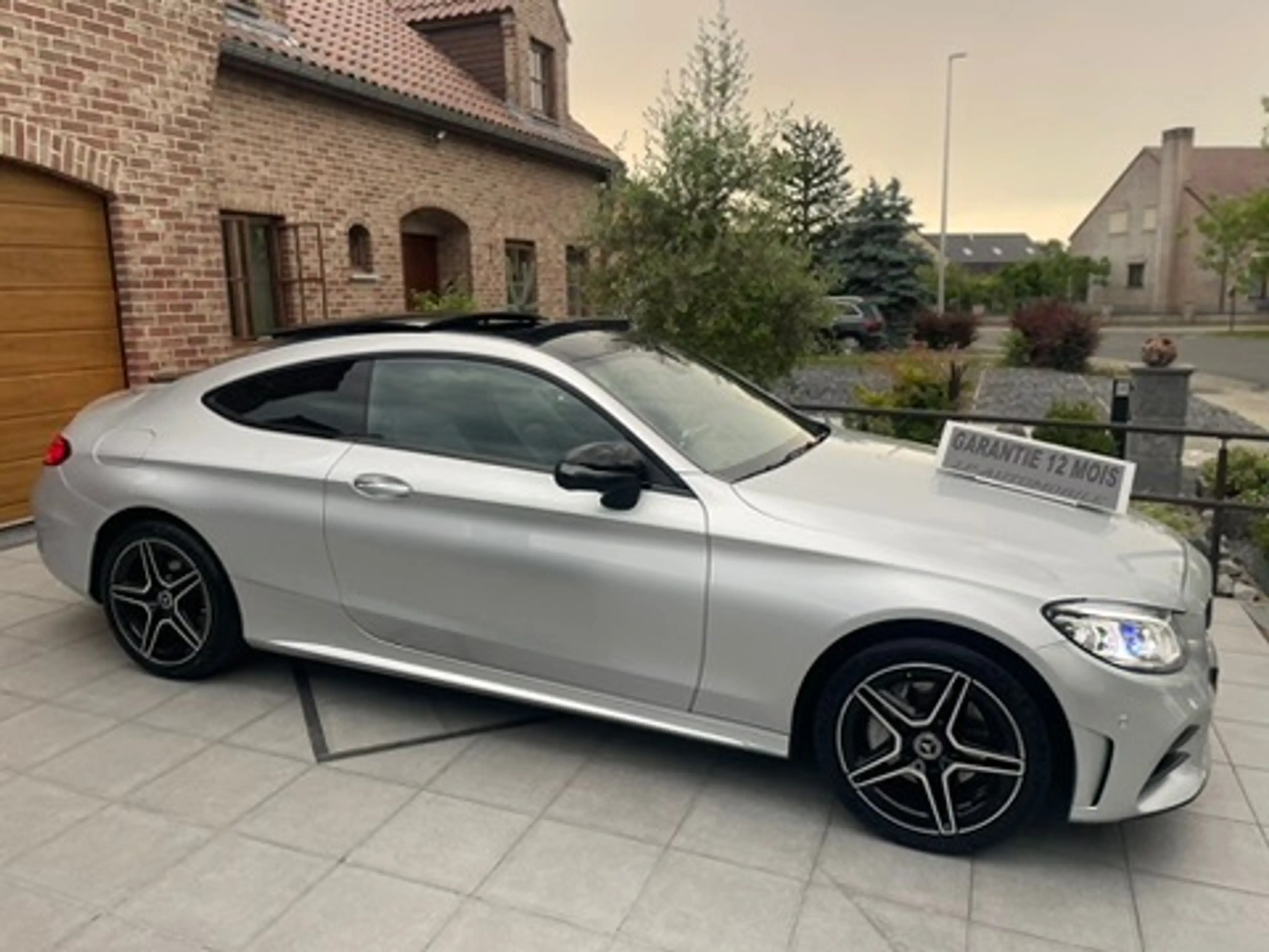 Mercedes-Benz C 180 🏴Coupe-PACK AMG LINE⚠️TOIT PANO 360 BURGMESTER⚠️ — photo 14