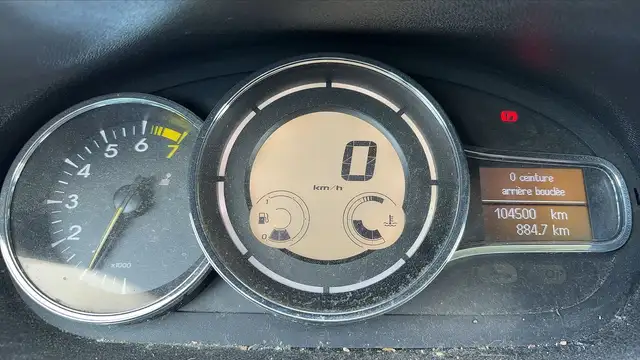 Renault Megane view 12