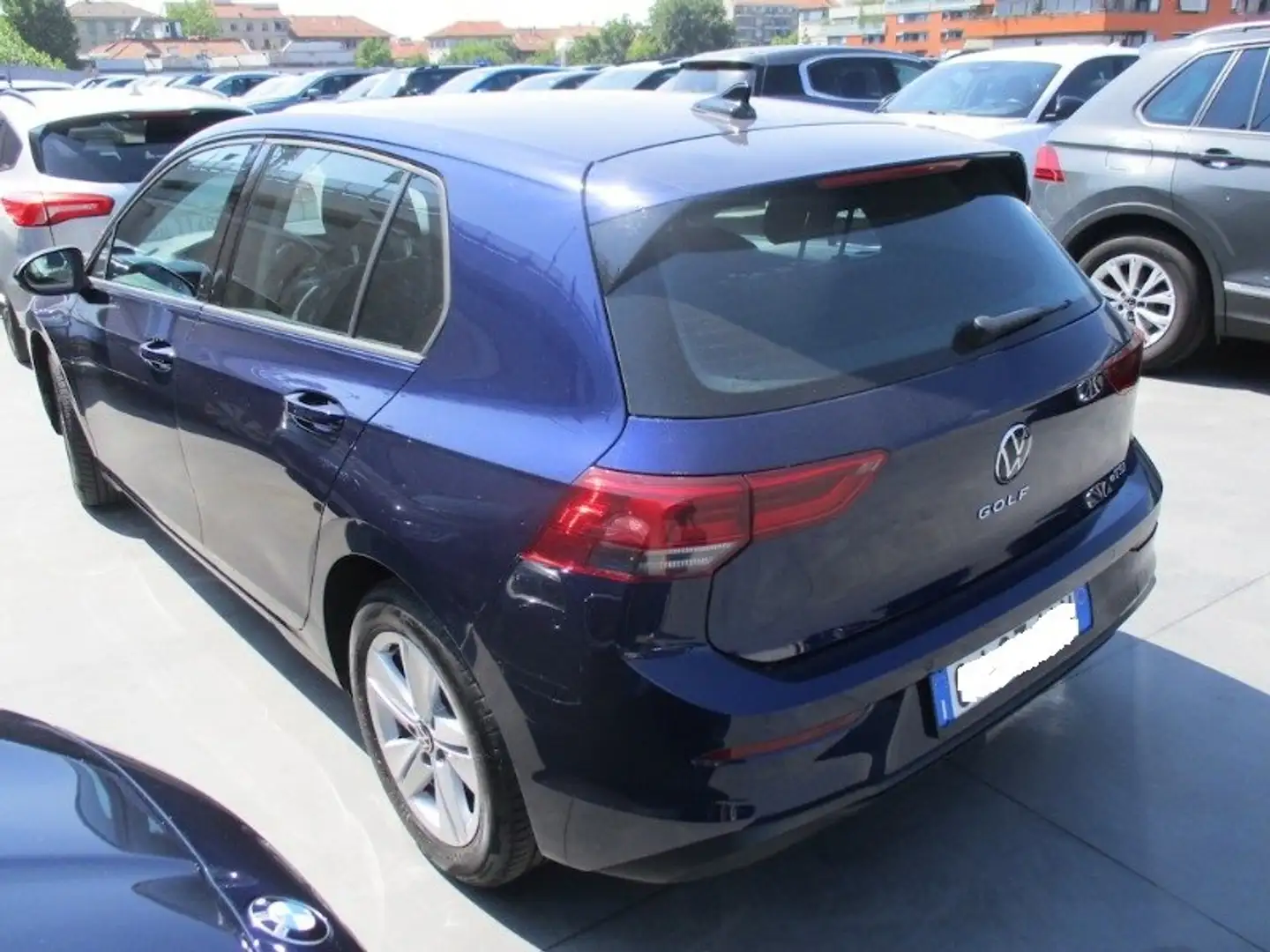 Volkswagen Golf Golf VIII 2020 1.0 etsi evo Life 110cv dsg Bleu - 2