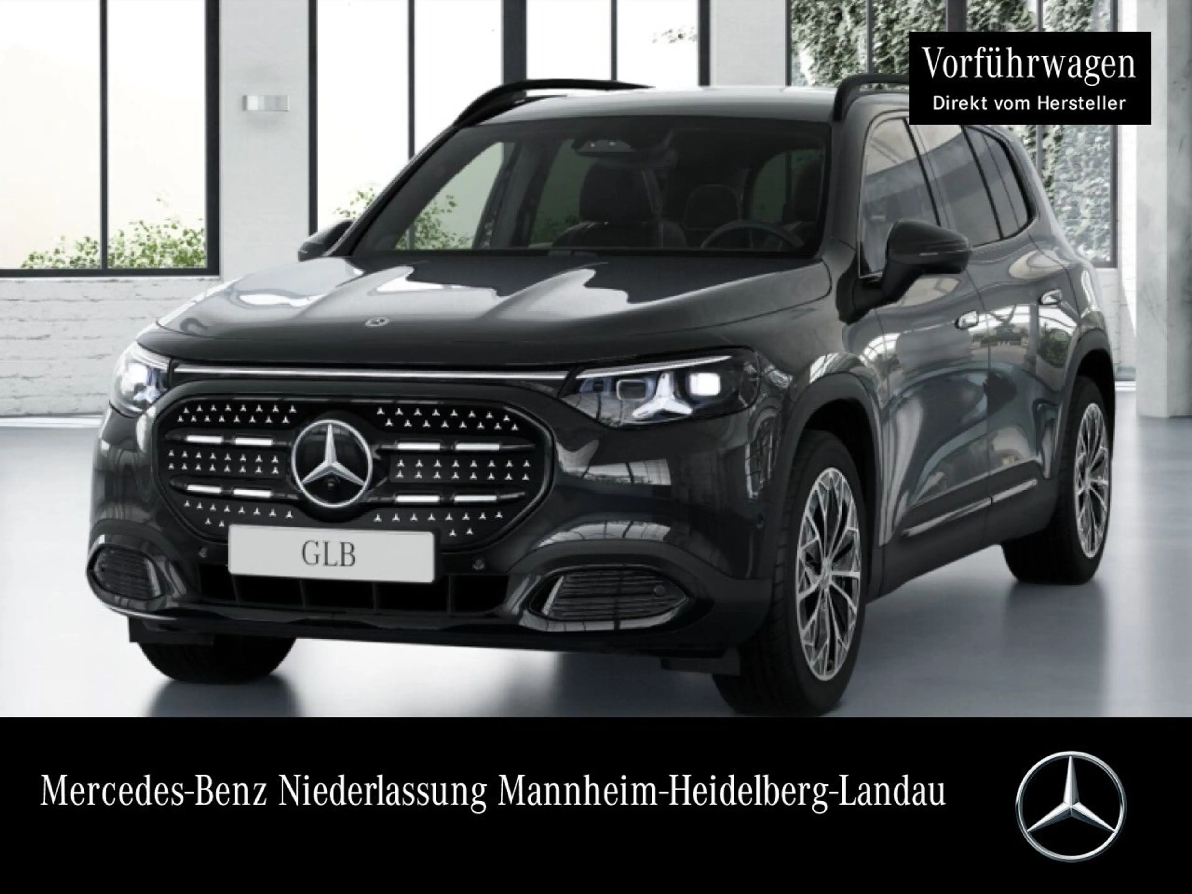 Mercedes-Benz GLB 250 Pano Multibeam AHK Night Kamera PTS Sitzh